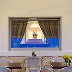 Borgo Cozzana לינה וארוחת בוקר 4*