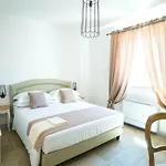 Borgo Cozzana לינה וארוחת בוקר מונופולי