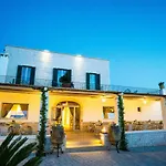 לינה וארוחת בוקר Borgo Cozzana
