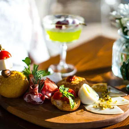 Borgo Cozzana 4* Монополи