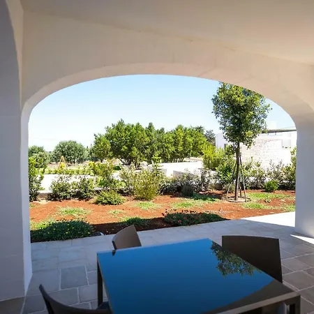 Borgo Cozzana 3* Monopoli