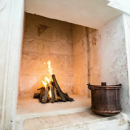 Bed & Breakfast Borgo Cozzana 3*