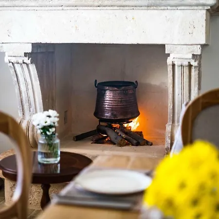 Bed and Breakfast Borgo Cozzana 4*