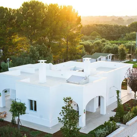Borgo Cozzana Bed & Breakfast Monopoli
