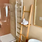 ベッド・アンド・ブレックファスト Borgo Cozzana 4*