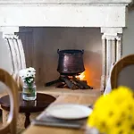 ベッド・アンド・ブレックファスト Borgo Cozzana 4*