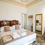 Borgo Cozzana 4* モノーポリ
