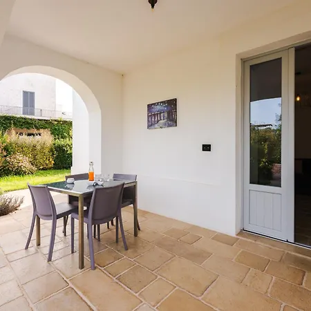 Bed & Breakfast Borgo Cozzana