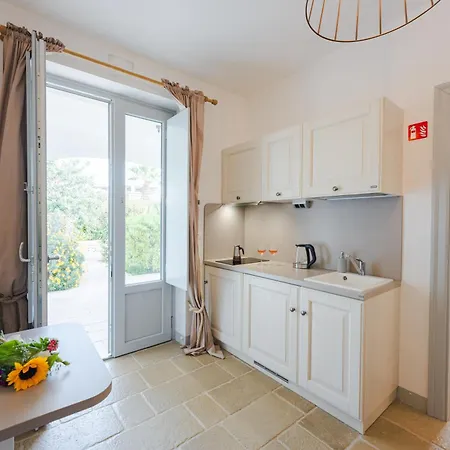 Frühstückspension Borgo Cozzana 4*
