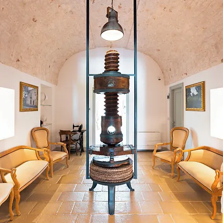Borgo Cozzana Bed & Breakfast Monopoli