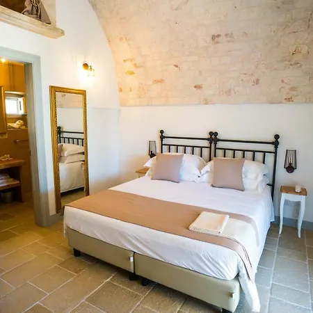 Bed & Breakfast Borgo Cozzana 4*